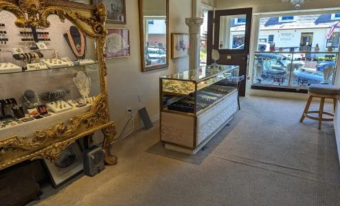 Viau Estate Jewelry business photo